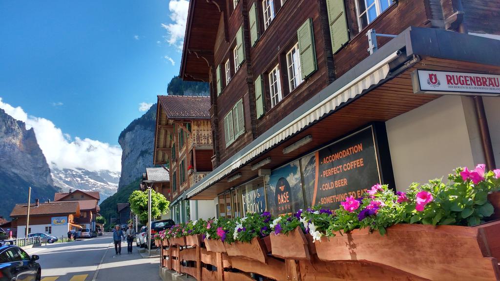 Base Cafe * Lauterbrunnen
